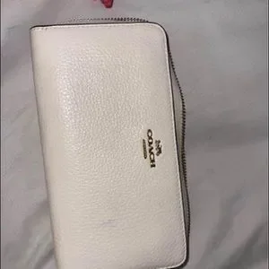 Coach backpack with matching wallet. Great condition just don\'t use anymore. Coach | Bags | Coach Backpack With Matching Wallet Great  main image 2